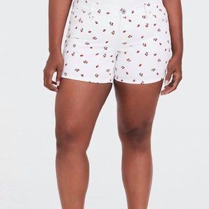 TORRID NWT VINTAGE STRETCH CHERRY BERRY SHORTS 14